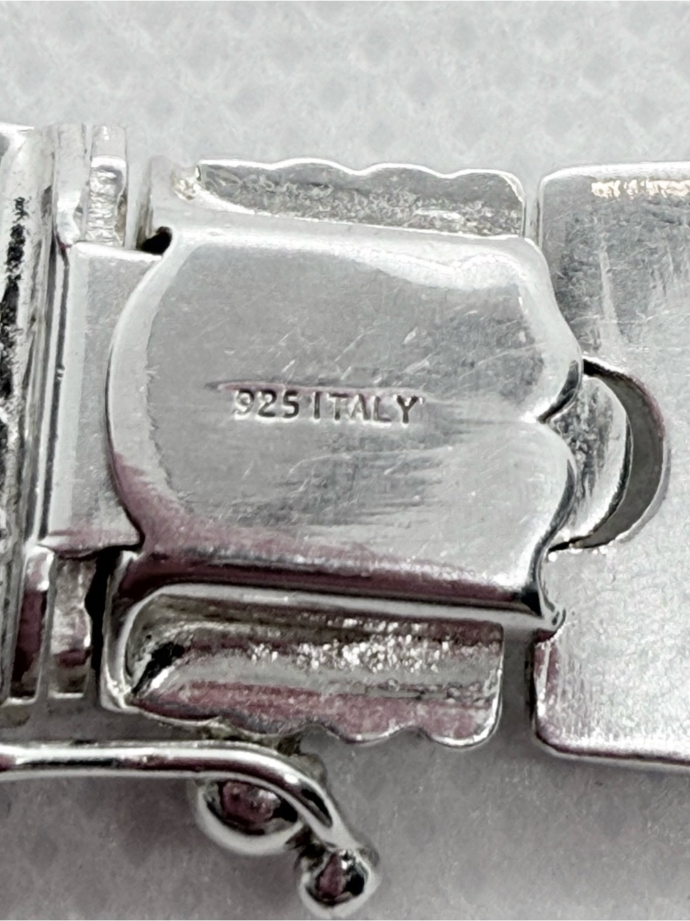Sterling Silver Link Choker Necklace - Polished Silver - Picture 4 of 16